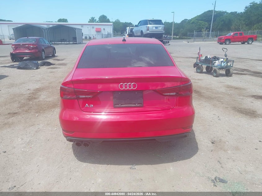 2019 Audi A3 40 Titanium Premium VIN: WAUAUGFF8KA097097 Lot: 44942080