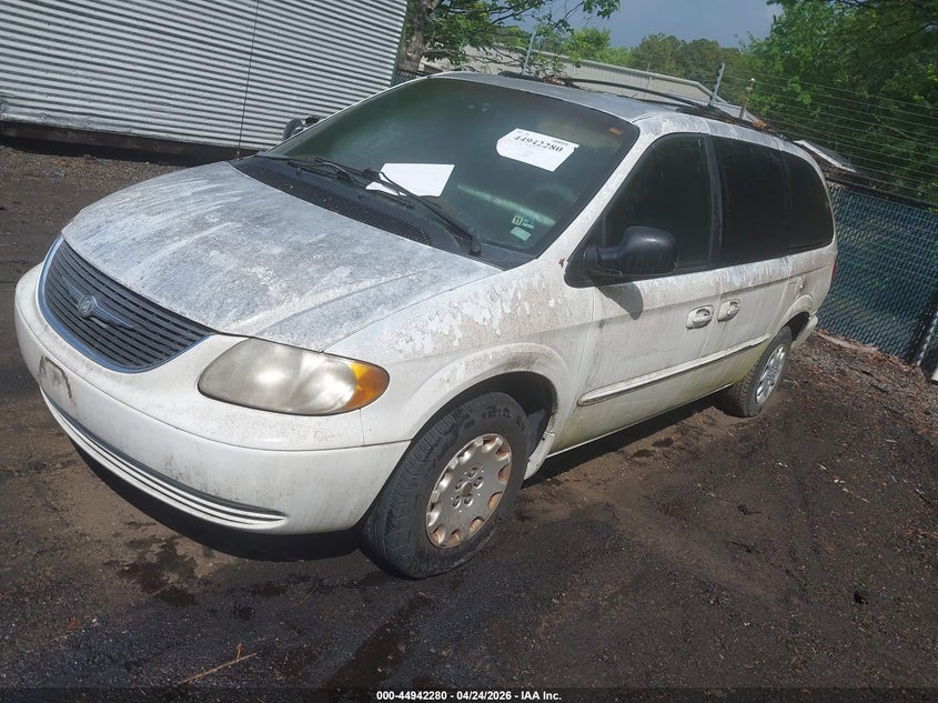 2002 Chrysler Town & Country Lx