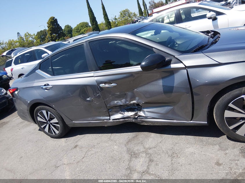 VIN 1N4BL4DV9MN343207 2021 NISSAN ALTIMA SV FWD