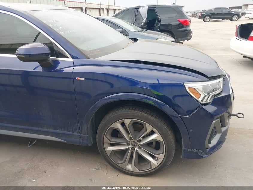 2021 AUDI Q3 PREMIUM PLUS 45 TFSI S LINE QUATTRO TIPTRONIC — Фото 17