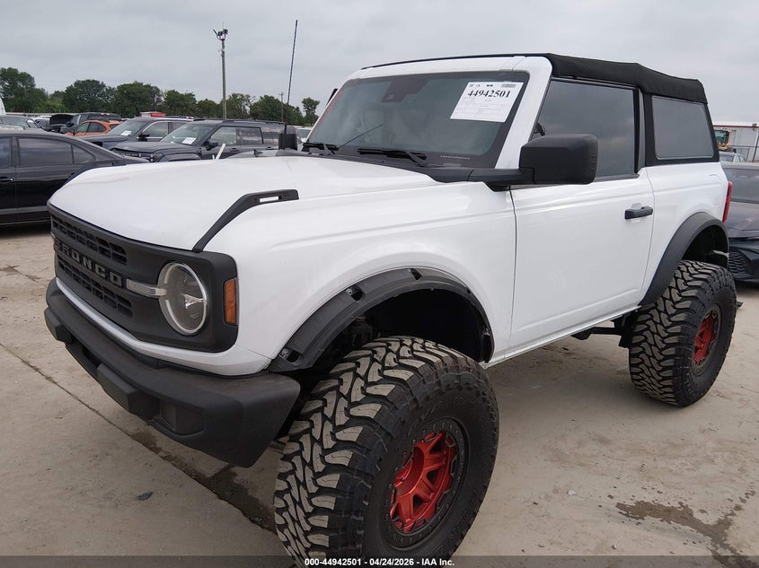 2022 FORD BRONCO auction photo 2