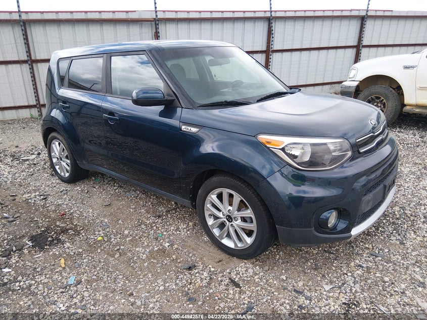 2017 Kia Soul +