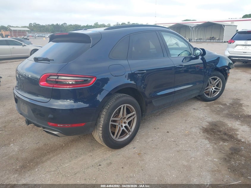 Vin: wp1aa2a50jlb15493, lot: 45439988, porsche macan sport edition 20184