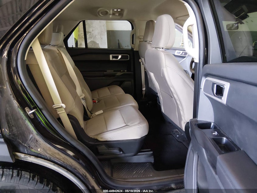 AtlanticExpress - Ford Explorer
