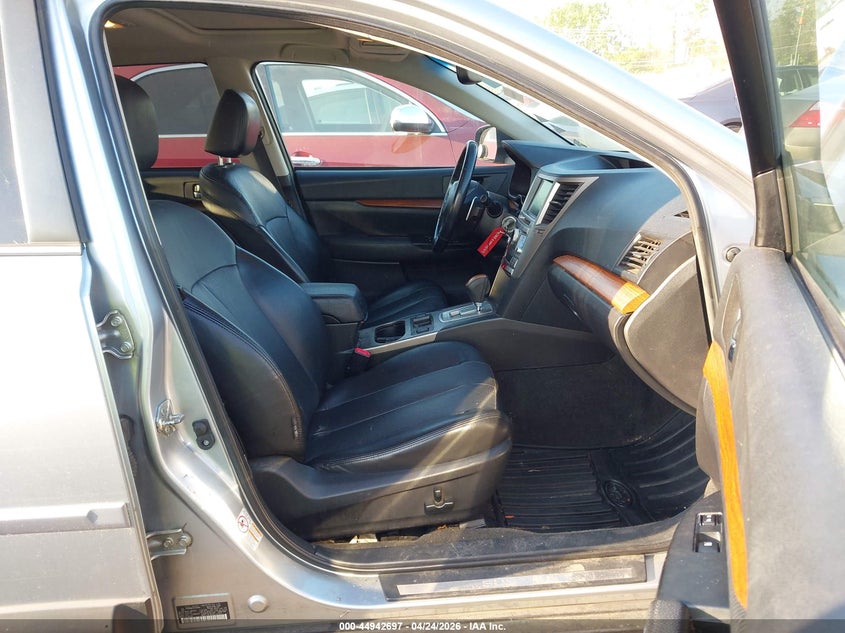 2014 Subaru Outback 3.6R Limited