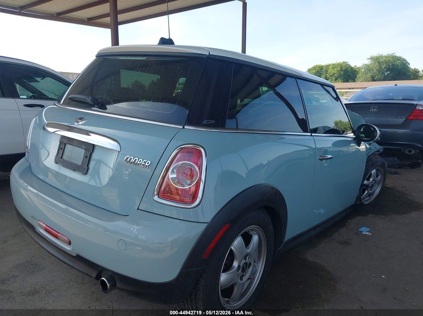 2011 Mini Cooper 1.6 blue Lot 111044942719 Vin WMWSU3C57BT253076