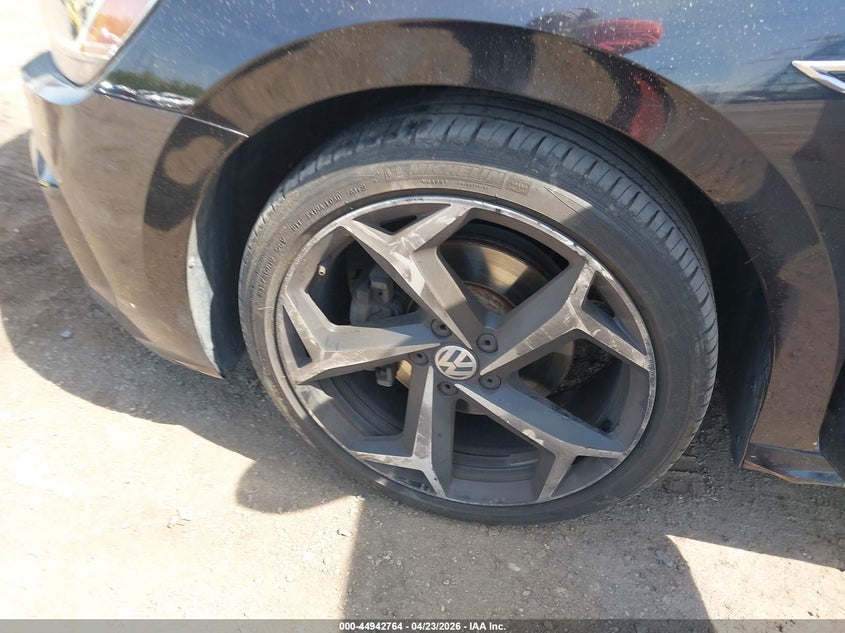 2020 Volkswagen Passat 2.0T R-Line VIN: 1VWMA7A39LC012888 Lot: 44942764