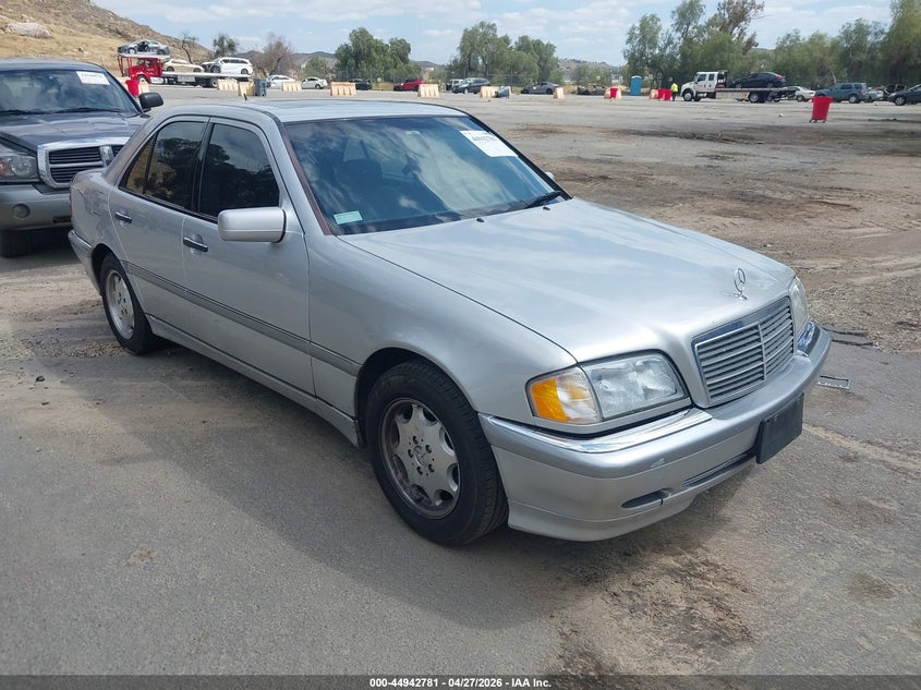 2000 Mercedes-Benz C-Class