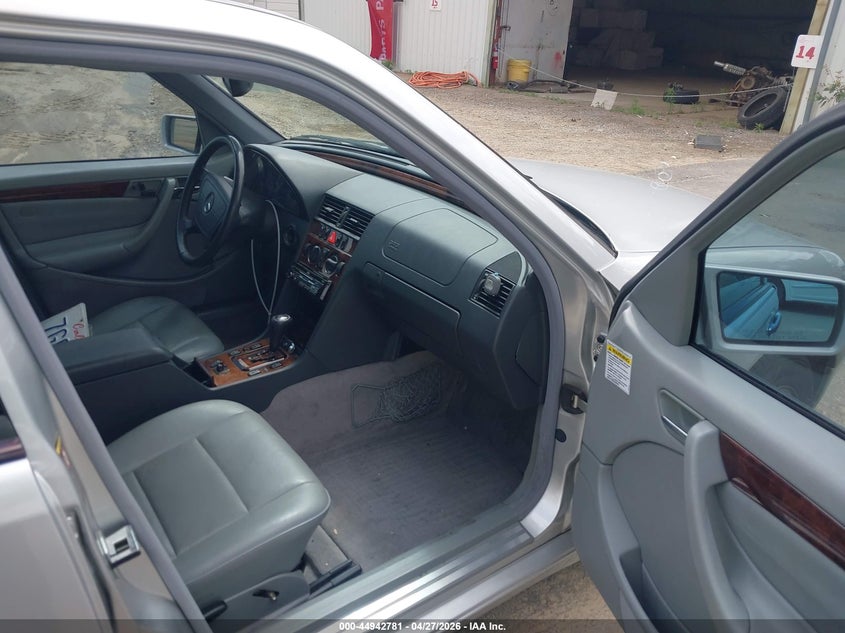 2000 Mercedes-Benz C-Class