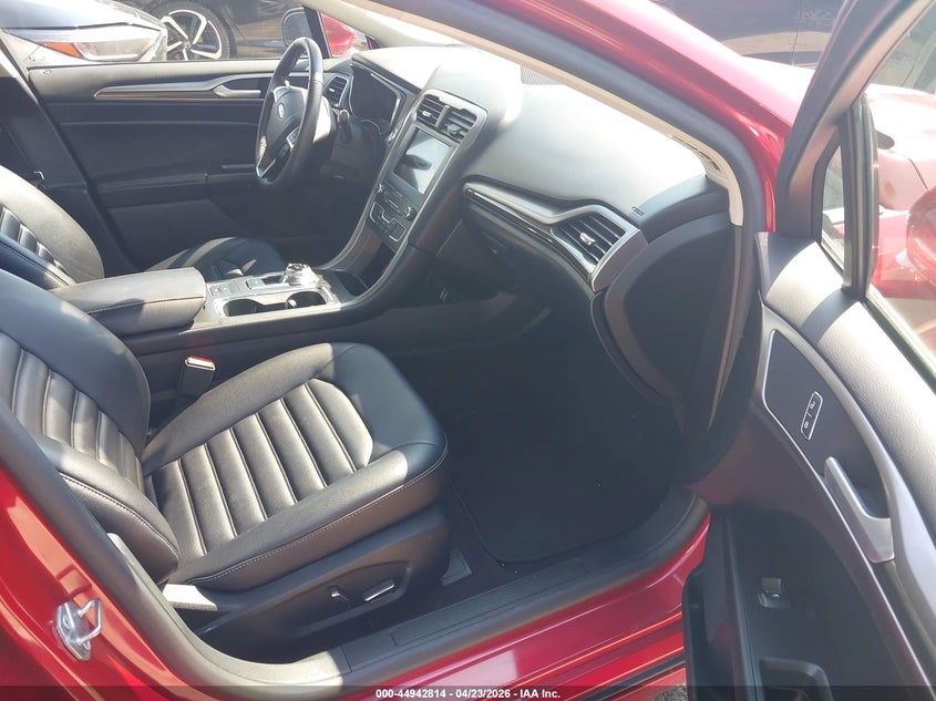 2020 Ford Fusion Sel