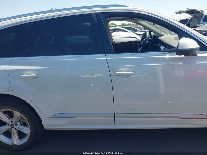2021 Audi Q7 Premium 45 Tfsi Quattro Tiptronic VIN: WA1AJAF78MD013678 Lot: 44942940