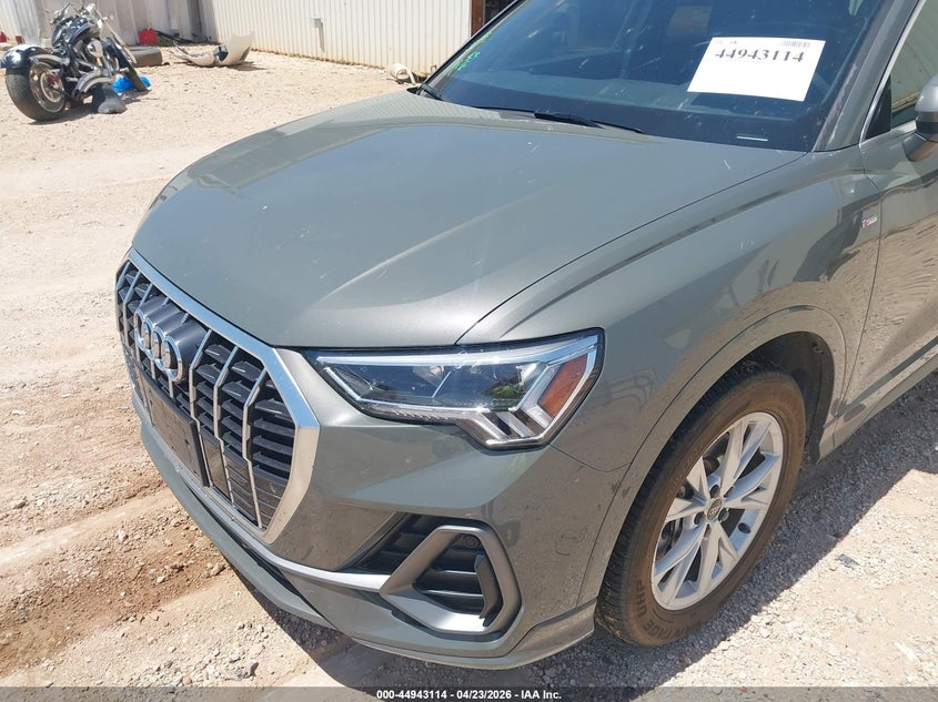 2025 Audi Q3 Premium 45 Tfsi S Line Quattro Tiptronic VIN: WA1DECF3XS1014047 Lot: 44943114