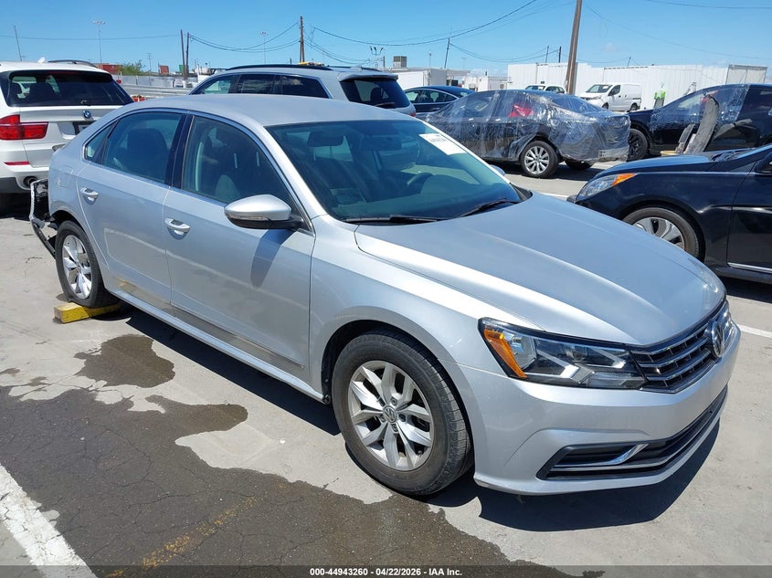 2017 Volkswagen Passat 1.8T S