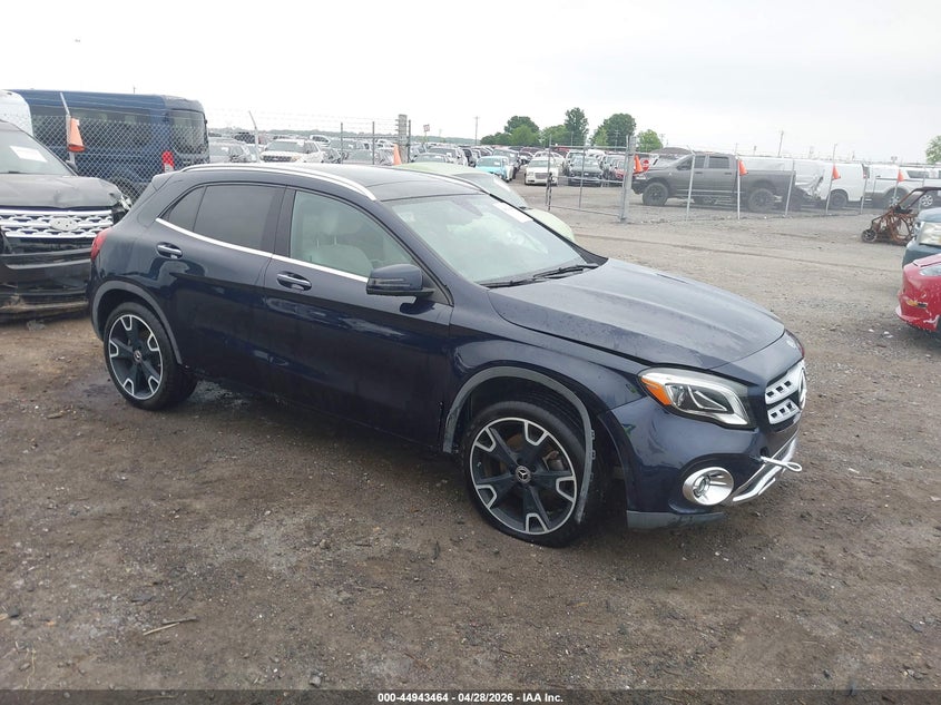 2018 MERCEDES-BENZ GLA 250 4MATIC