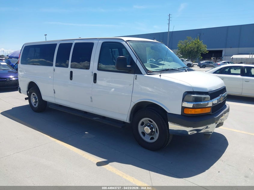 2015 CHEVROLET EXPRESS 3500 LT