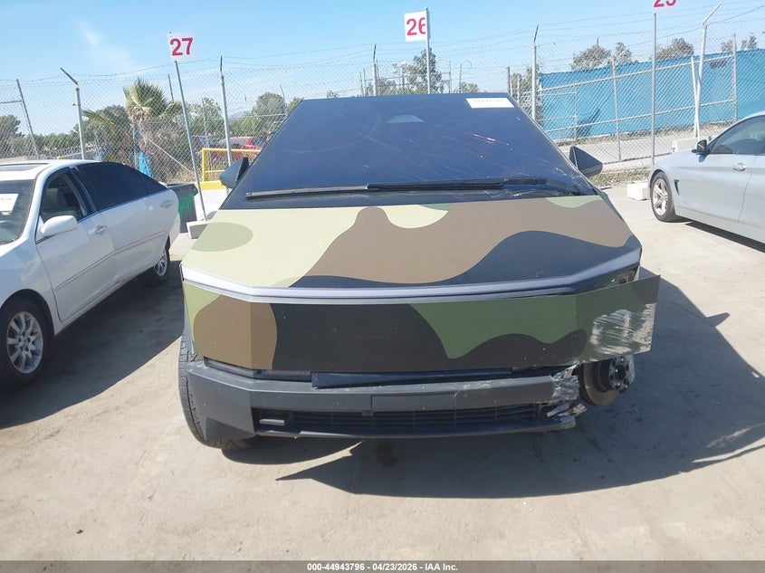 2024 Tesla Cybertruck All-Wheel Drive VIN: 7G2CEHED1RA051234 Lot: 44943796