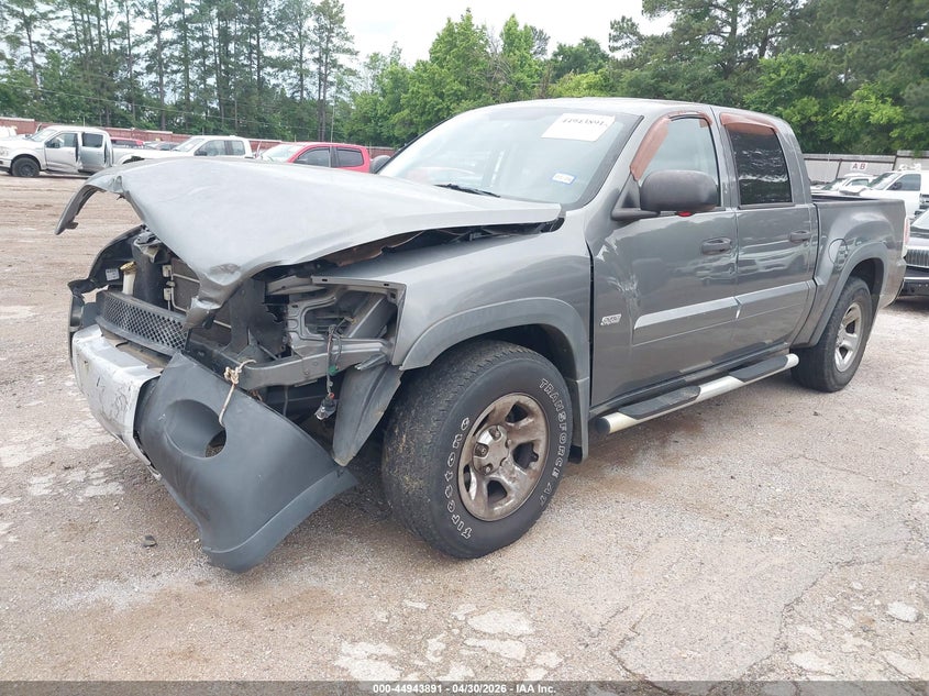 1Z7HC38K06S561642 2006 Mitsubishi Raider Duro Cross V6 photo 1