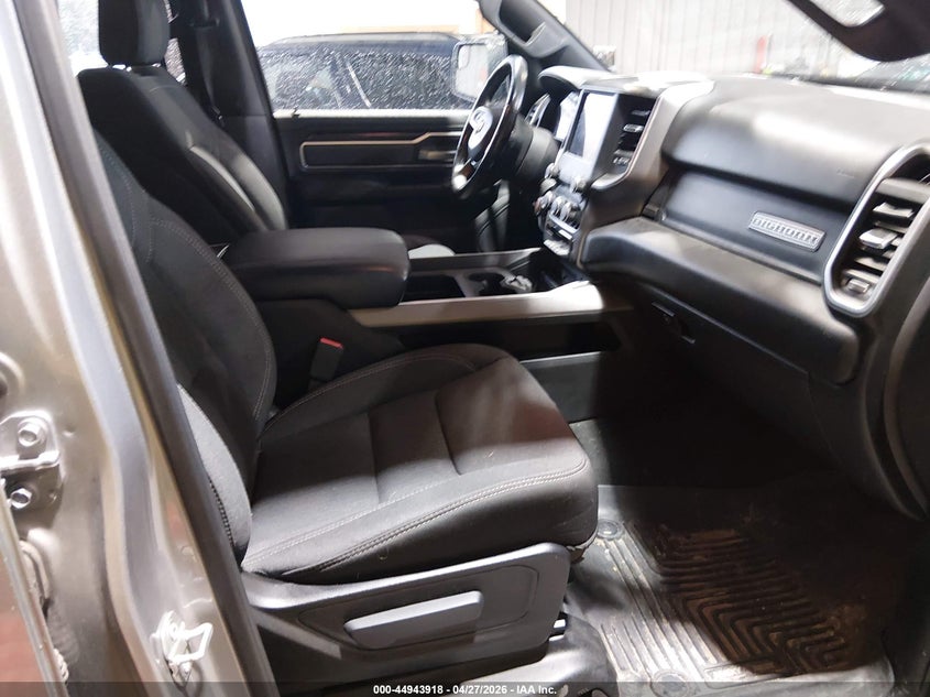 2019 RAM 1500 auction photo 5
