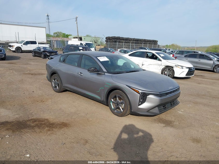 2025 KIA K4 LXS