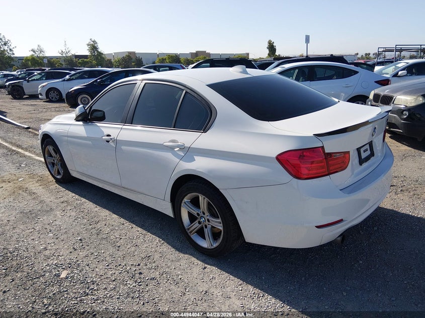 Vin: wba3c3c53ep660932, lot: 45441443, bmw 320i xdrive 20143