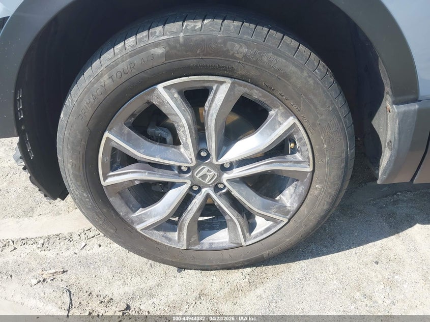 VIN 7FARW2H93ME011798 2021 HONDA CR-V AWD TOURING