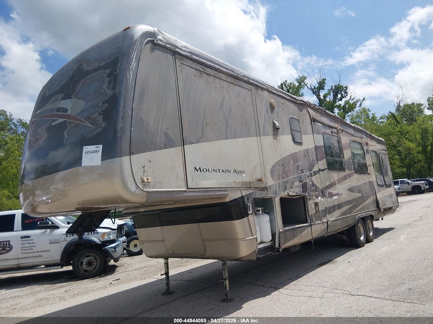 1N8SD383650902614 2005 Newmar 8sdkc photo 1