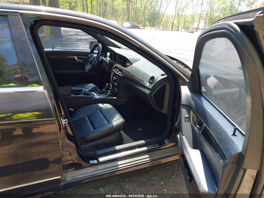 2013 Mercedes-Benz C 250 Sport