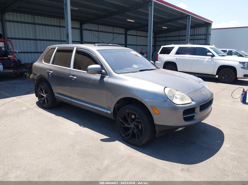 2004 Porsche Cayenne S
