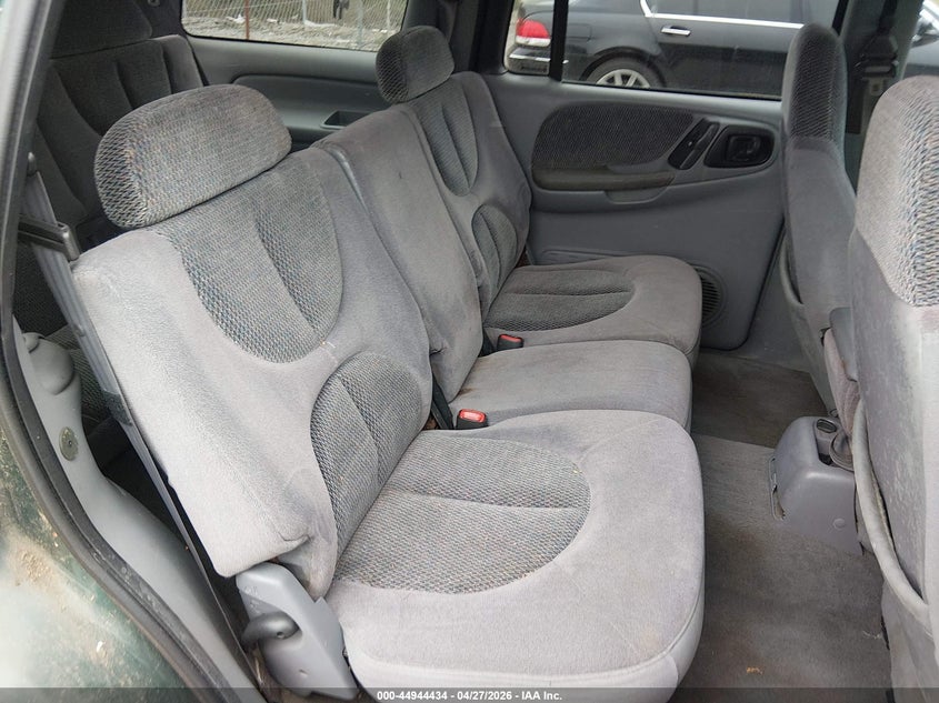 1999 Dodge Durango VIN: 1B4HR28ZXXF545697 Lot: 44944434