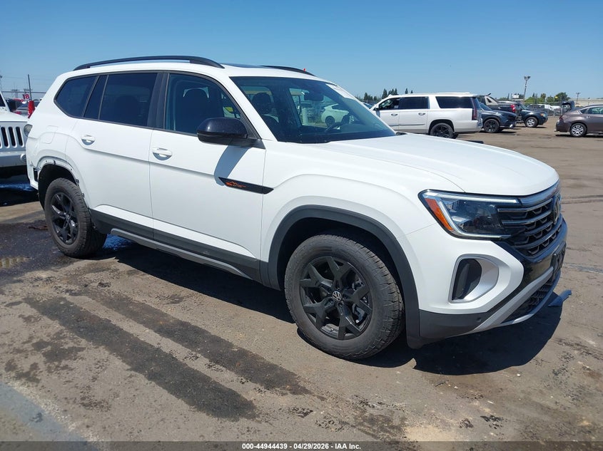 2024 VOLKSWAGEN ATLAS 2.0T PEAK EDITION SE W/TECHNOLOGY