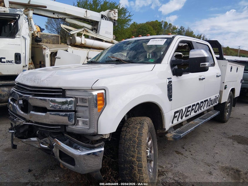 2017 Ford F-250 Lariat 1FT7W2BTXHEE12652 photo 1