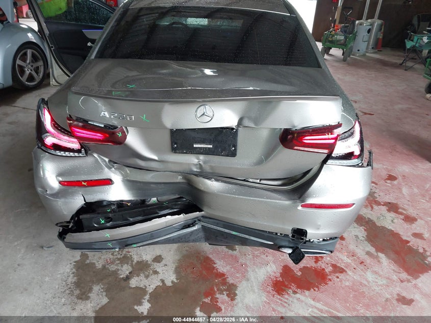 2020 Mercedes-Benz A 220 VIN: W1K3G4EB1LJ202845 Lot: 44944657