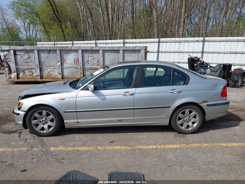 2002 BMW 325I VIN: WBAEV334X2KL66656 Lot: 44944682