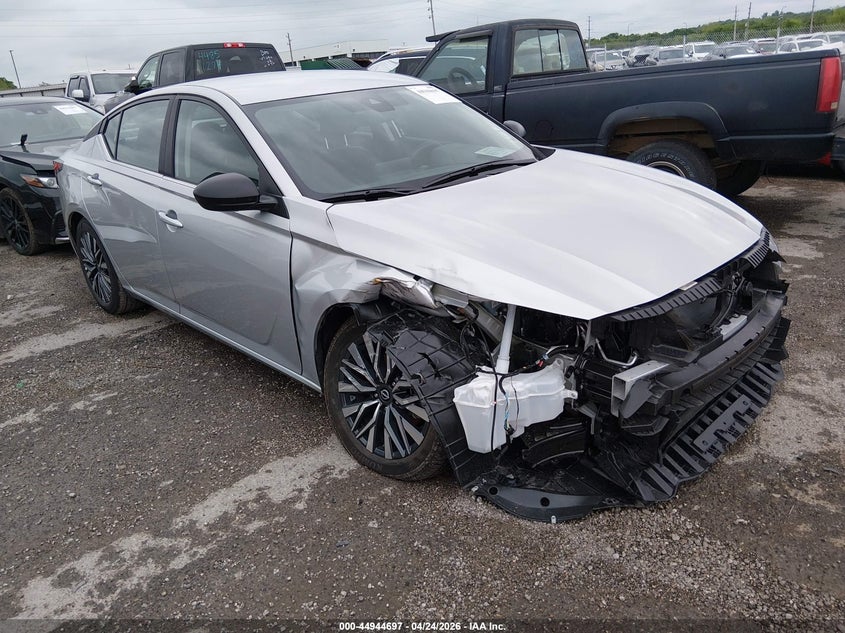 2026 Nissan Altima Sv Fwd