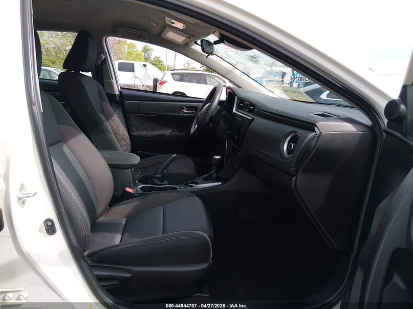 2019 TOYOTA COROLLA SEDAN 1.8L I-4 DOHC, VVT, 132HP