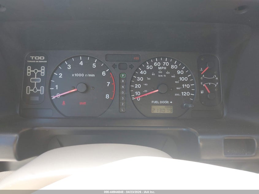 2001 ISUZU TROOPER auction photo 7
