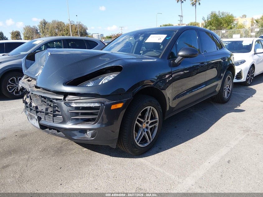 Vin: wp1aa2a58hlb80005, lot: 45442290, porsche macan 20172