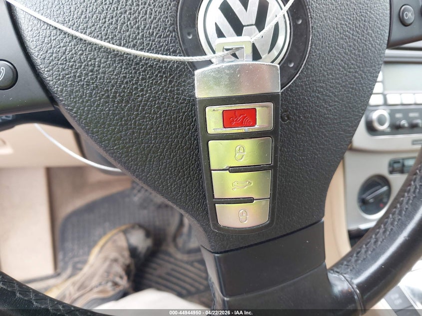 2009 Volkswagen Passat Komfort VIN: WVWJK73C59E024050 Lot: 44944950