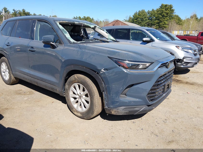 2024 TOYOTA GRAND HIGHLANDER XLE
