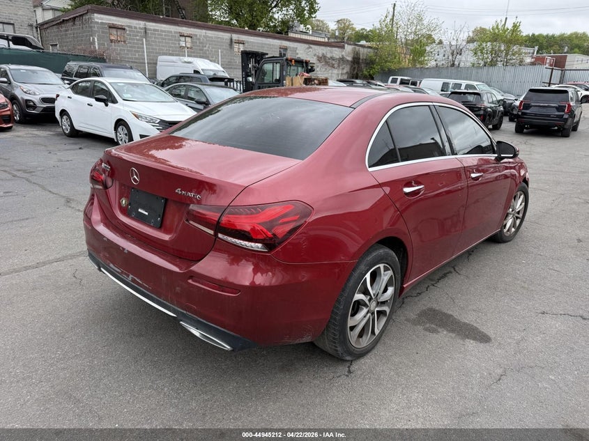 2021 Mercedes-Benz A 220 4Matic