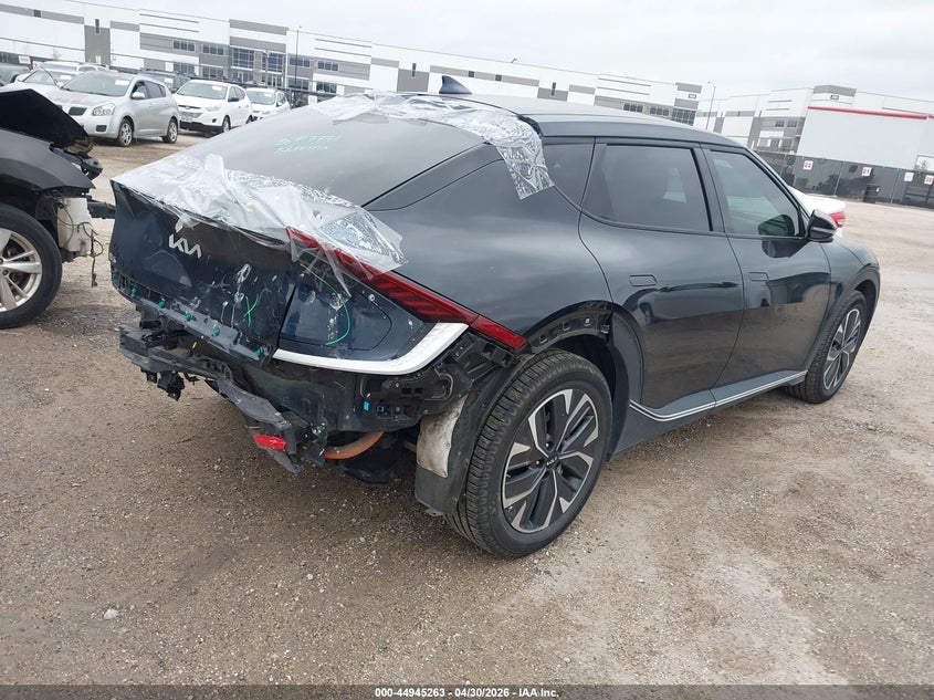 Vin: kndc34lb2n5042771, lot: 45442659, kia ev6 light 20224
