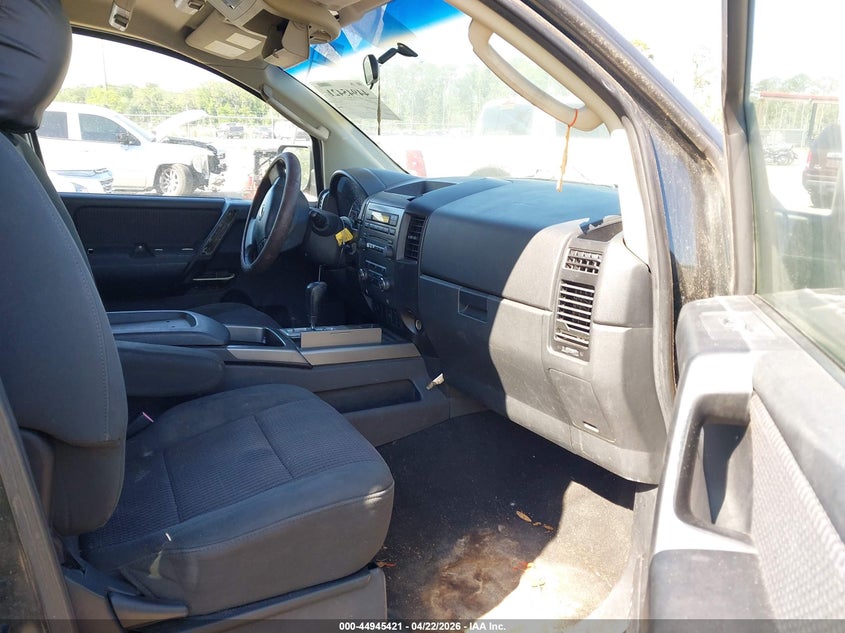 2008 Nissan Titan Se