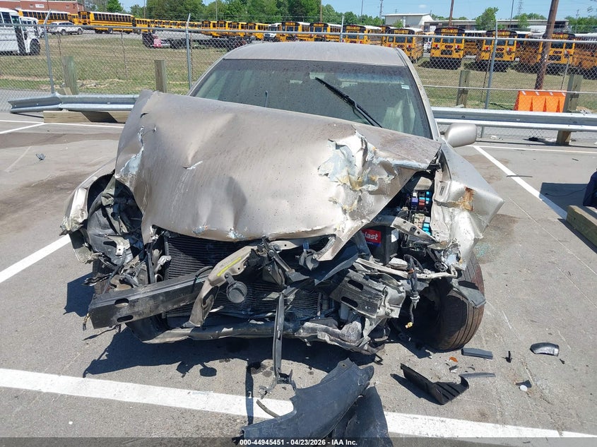 2005 Toyota Camry Le VIN: 4T1BE32K75U033244 Lot: 44945451