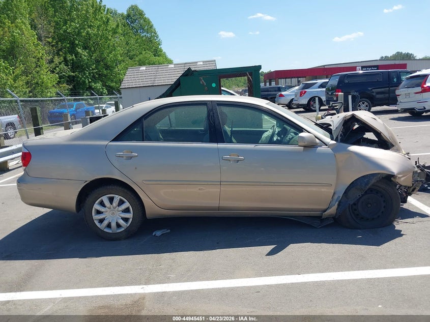 2005 Toyota Camry Le VIN: 4T1BE32K75U033244 Lot: 44945451
