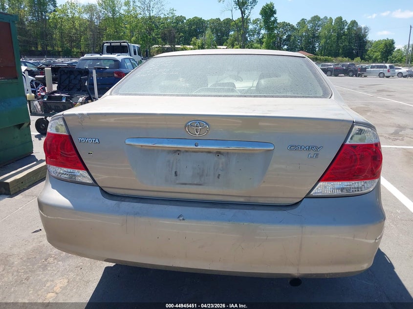 2005 Toyota Camry Le VIN: 4T1BE32K75U033244 Lot: 44945451