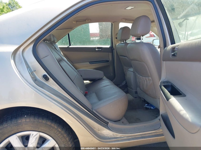 2005 Toyota Camry Le VIN: 4T1BE32K75U033244 Lot: 44945451