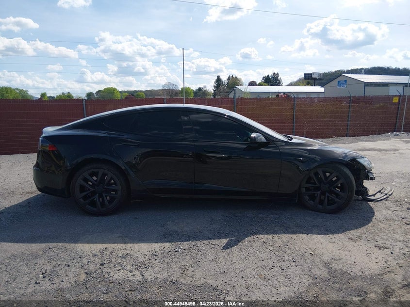 2021 Tesla Model S Long Range Dual Motor All-Wheel Drive VIN: 5YJSA1E5XMF448768 Lot: 44945498