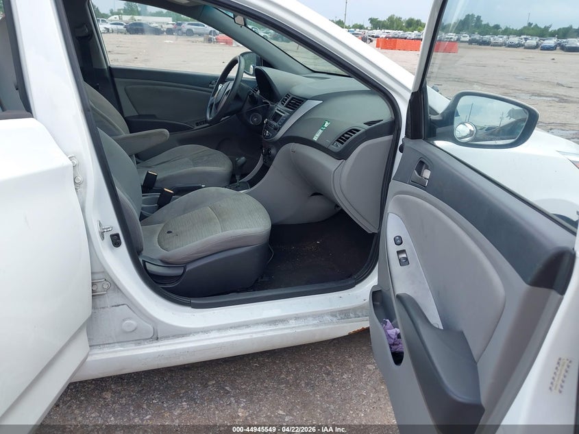 2016 Hyundai Accent Se