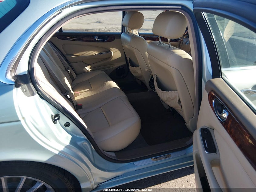 2006 Jaguar Xj Xj8 L VIN: SAJWA79B36SH00200 Lot: 44945551