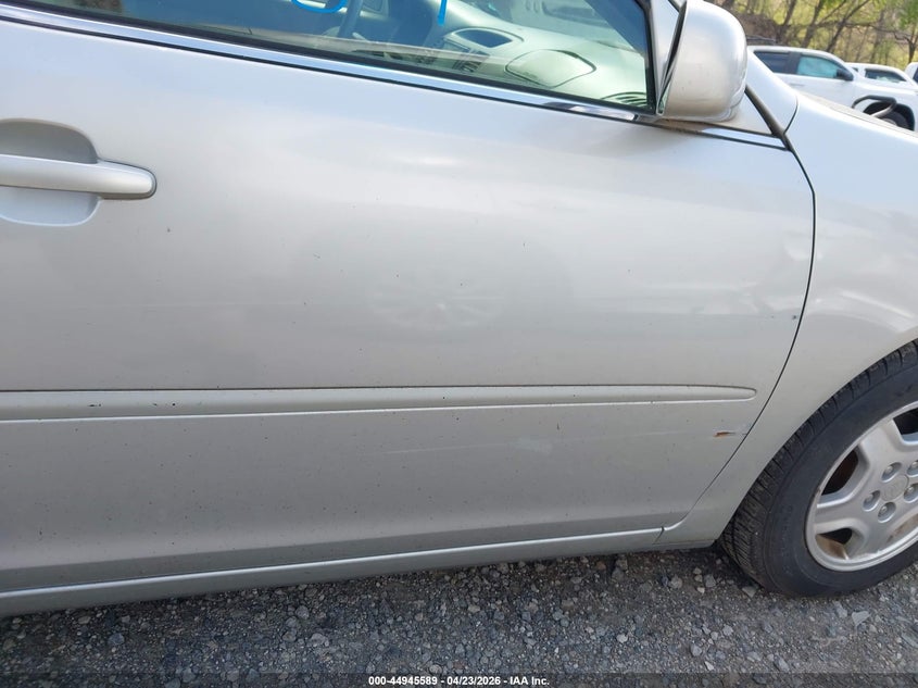 2003 Toyota Camry Le V6/Se V6/Xle V6 VIN: 4T1BF32K034553182 Lot: 44945589